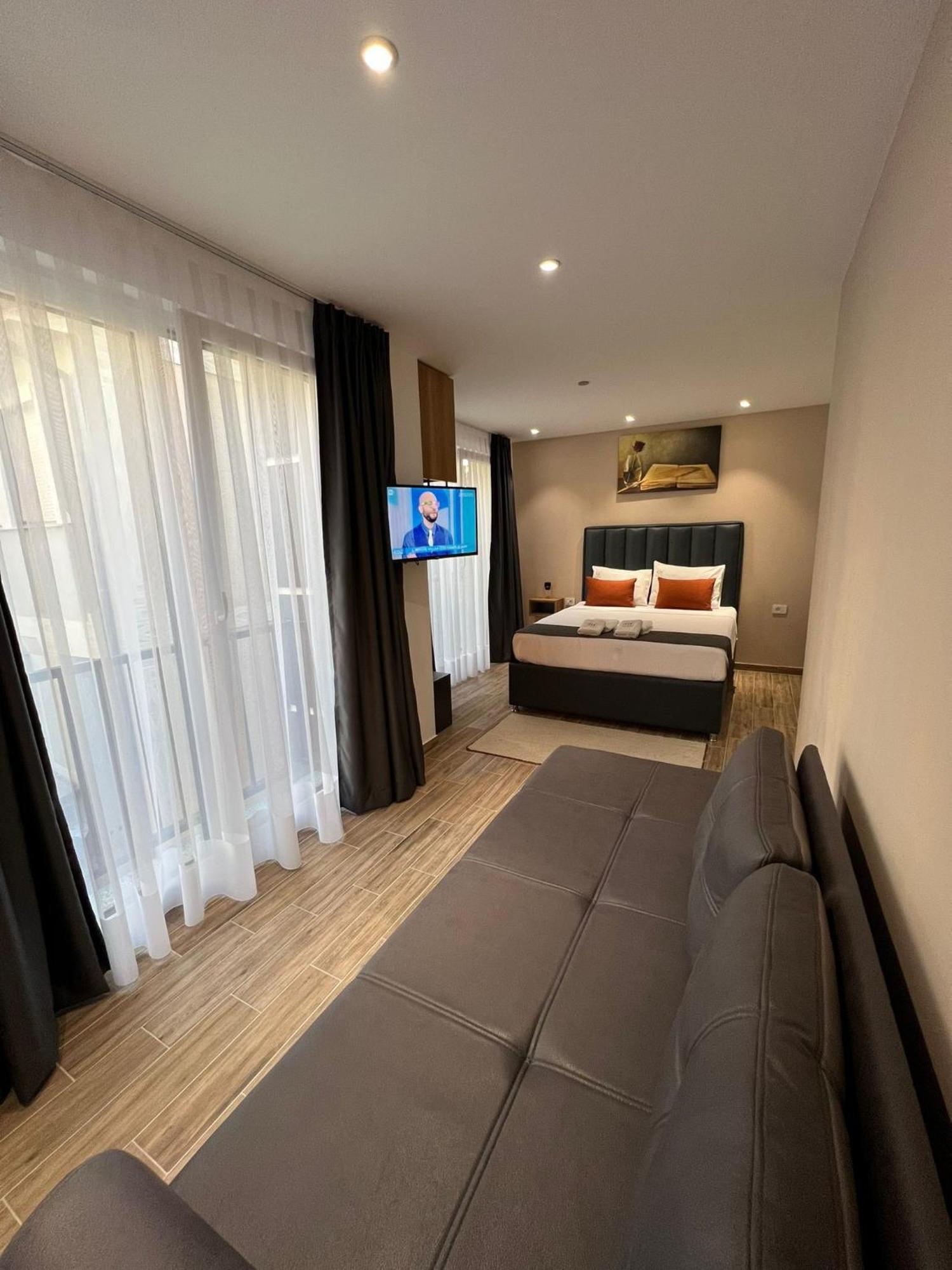 Comfort Hotel Струга Экстерьер фото