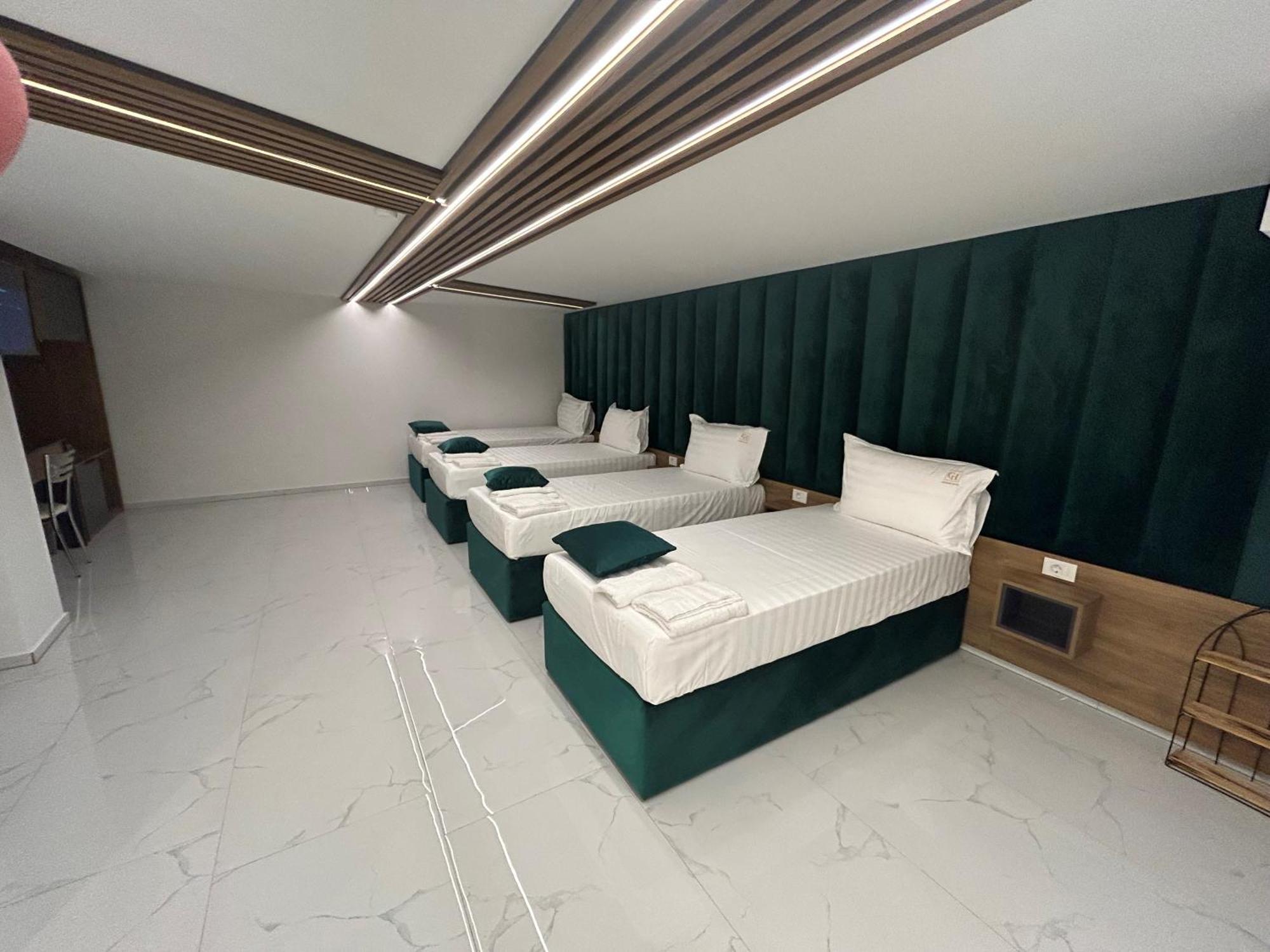 Comfort Hotel Струга Экстерьер фото