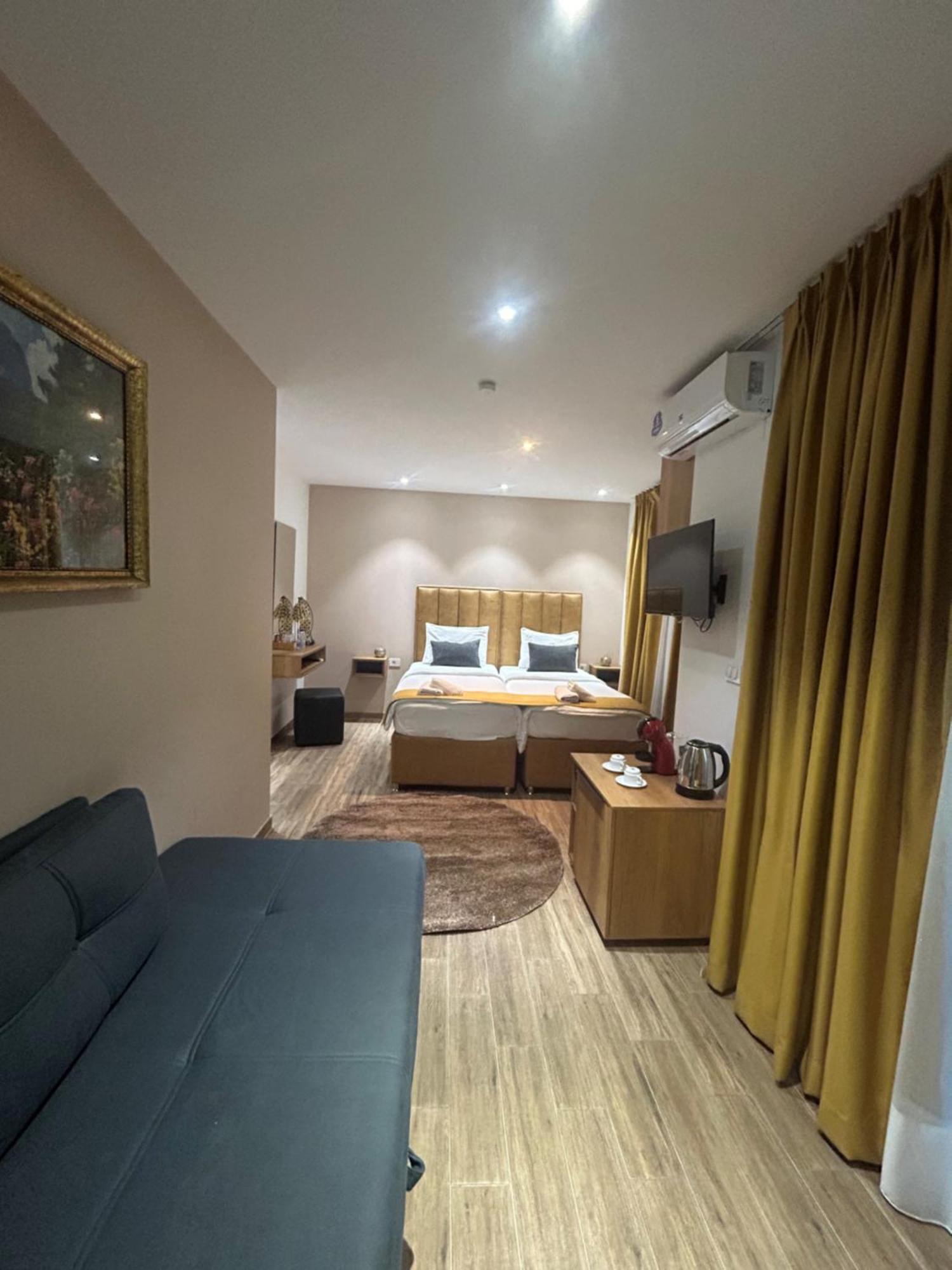 Comfort Hotel Струга Экстерьер фото