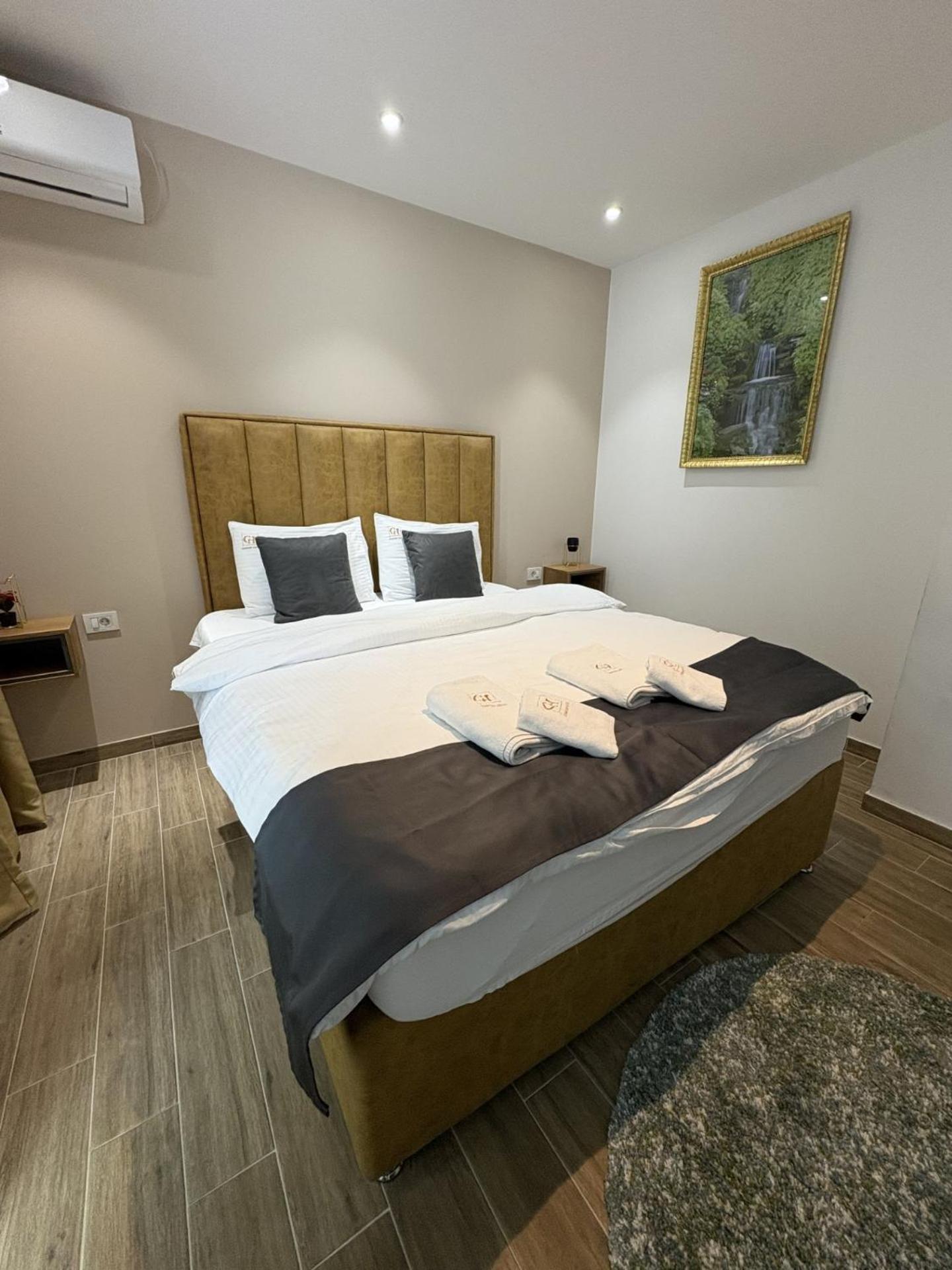 Comfort Hotel Струга Экстерьер фото
